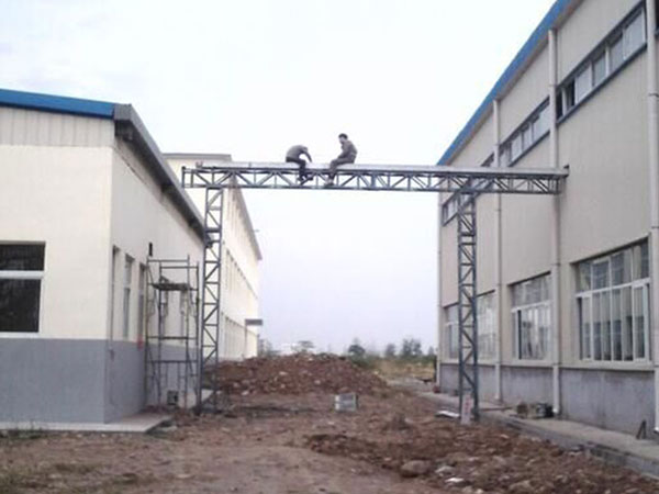 母線(xiàn)現(xiàn)場(chǎng)照片