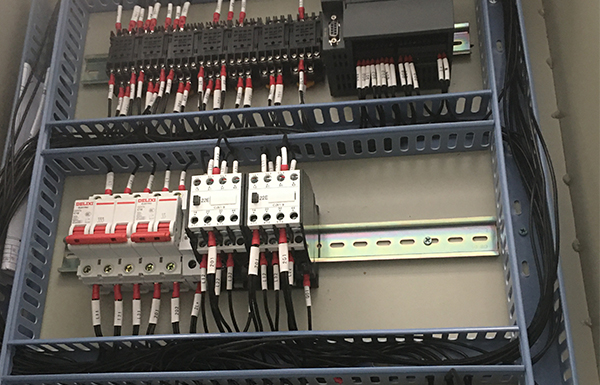 生產(chǎn)控制柜、水阻柜企業(yè)，維護(hù)、維修